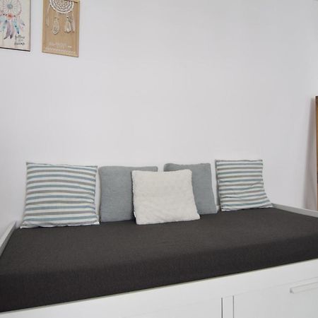 Cozy Apartment Balcescu Bucureşti Ngoại thất bức ảnh