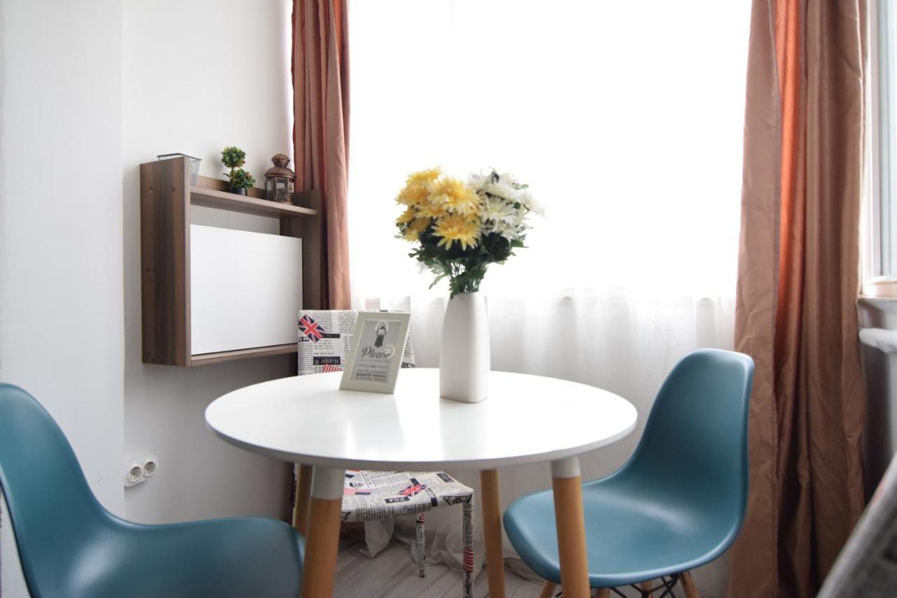 Cozy Apartment Balcescu Bucureşti Ngoại thất bức ảnh